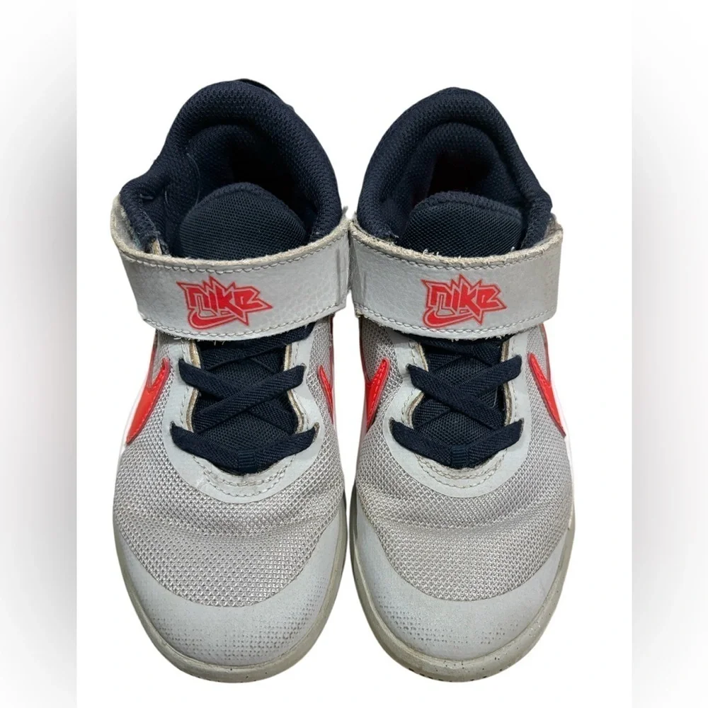 Nike Tenis shoes for boys size:12 color:gray/orange